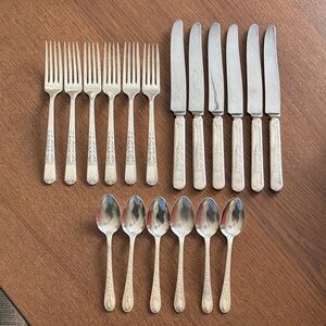 Vintage Silver-plate Flatware Set - 18 Pieces (Forks, Knives, Spoons)